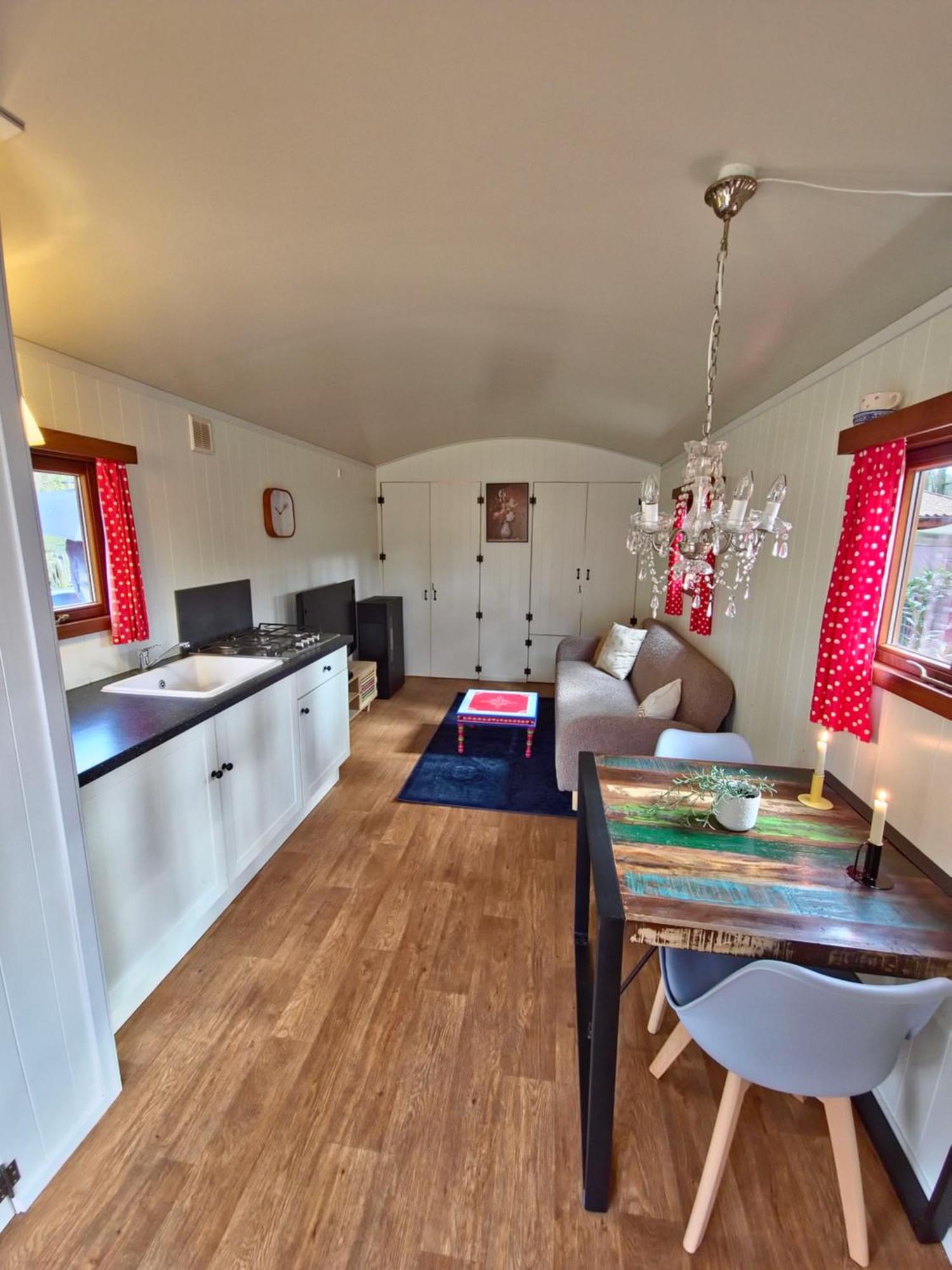 Pipowagen Met Prive Hot Tub Villa Lanaken Buitenkant foto